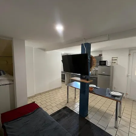 Studio Avec Terrasse *