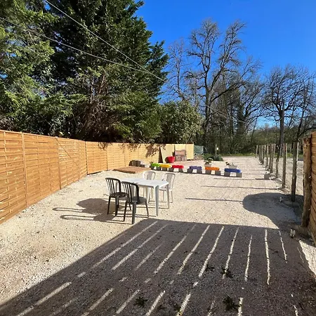 Appartement Studio Avec Terrasse