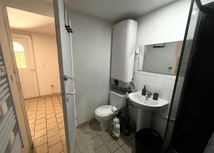 Appartement Studio Avec Terrasse *